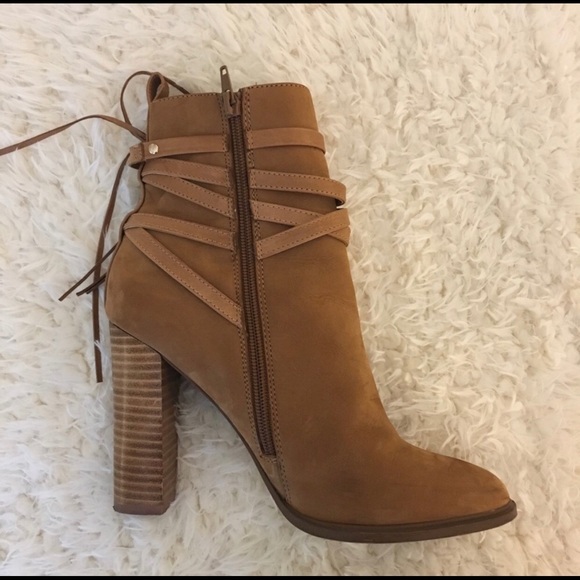 Steve Madden booties - Picture 2 of 6